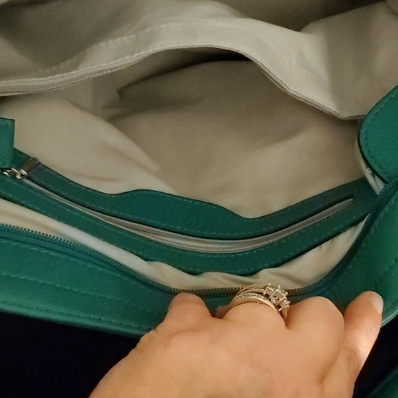 Alyssa Store hobo 2 turquoise handbag - Picture 6 of 7